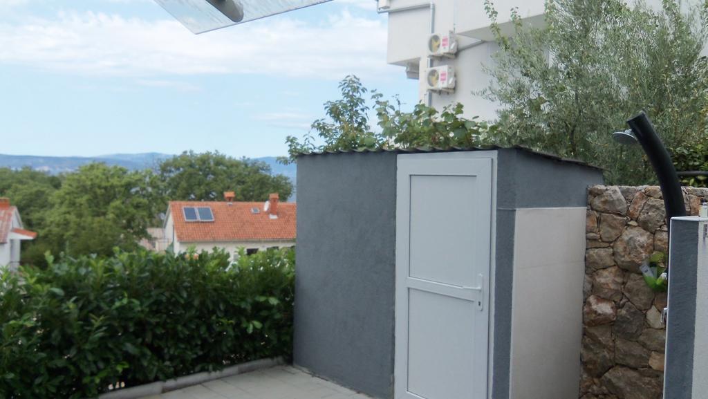 Luxury Spa Apartment Luna Njivice Eksteriør billede
